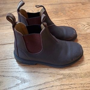 Blunstone boots - size 5 (3 Blundstone)